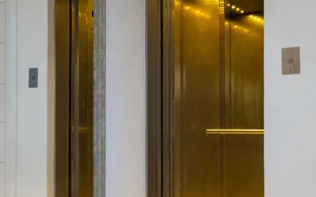 Ocean View 3 bedroom President Condo