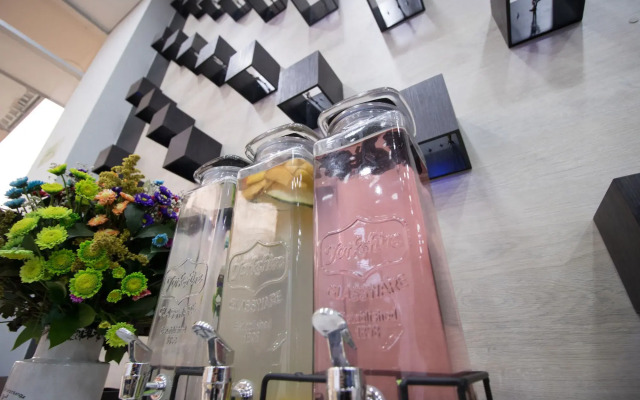 Boutique City Center 2