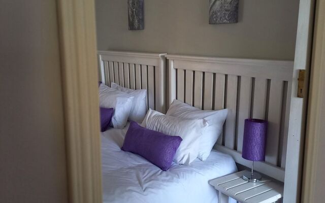 Arbour Lodge Guest House