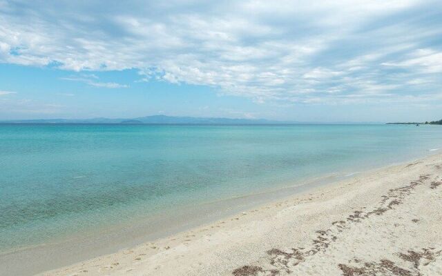 Tricot Beachfront House