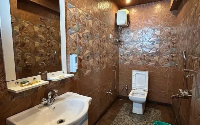 Ratna Villa Inn