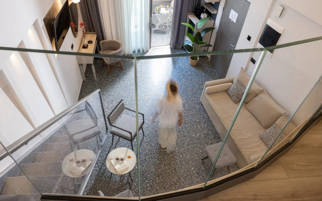 Pearl Seabreeze Suites
