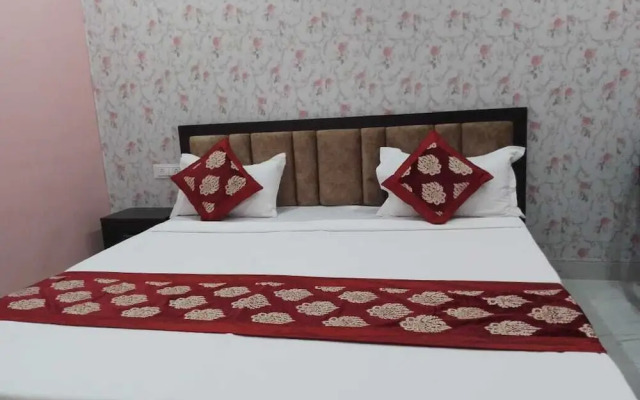 Baba Paying Guest House