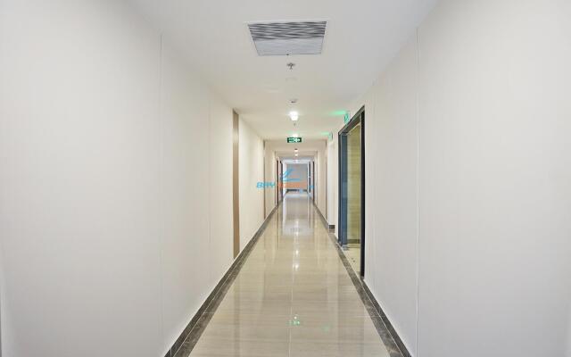 Bayhomes Skylake Serviced Apartment