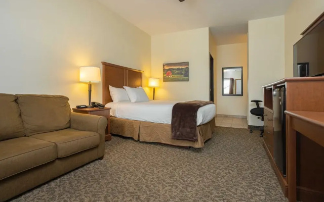 Battle Lake Inn and Suites