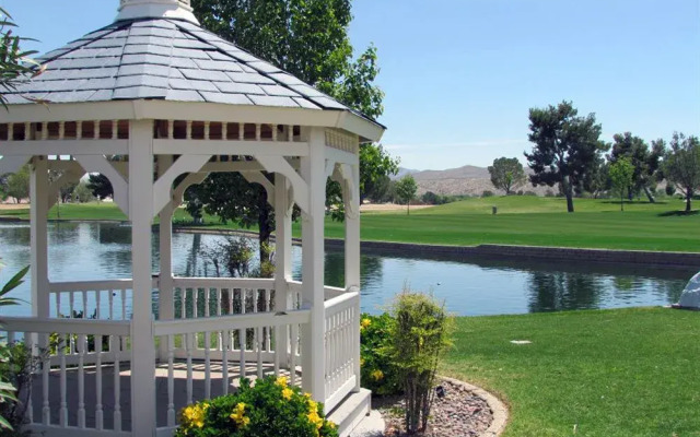 The Inn at Silver Lakes