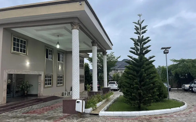 Western Sun International Hotel & Events Centre