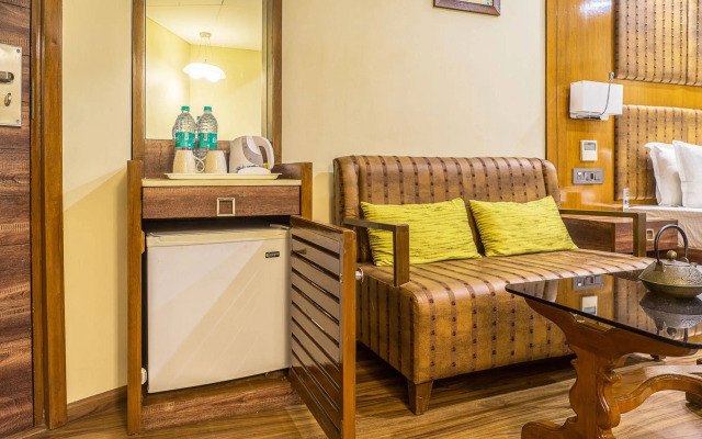 Super Inn Armoise Hotel