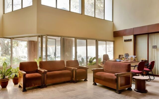 OYO 10534 Hotel Kanishka