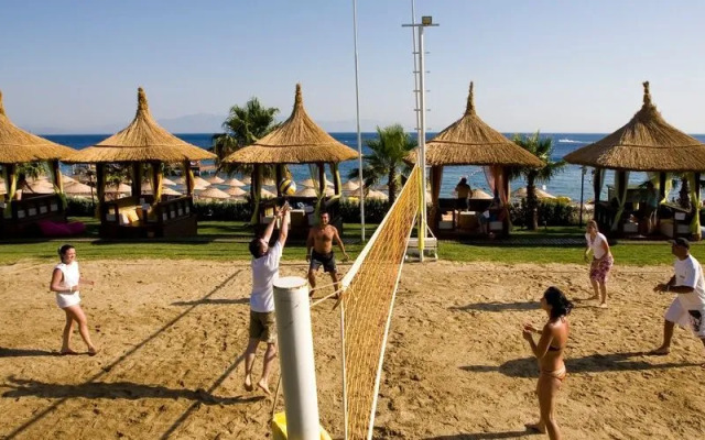 Latanya Park Resort