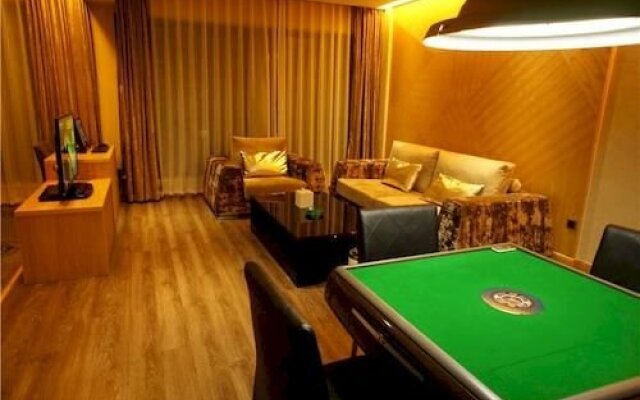 Peninsula International Hotel