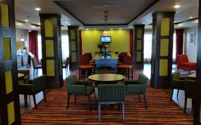 Holiday Inn Express & Suites Houston East - Baytown by IHG
