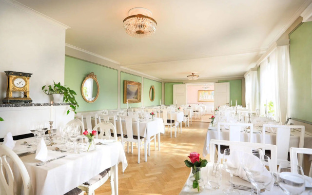 Hennickehammars Herrgård