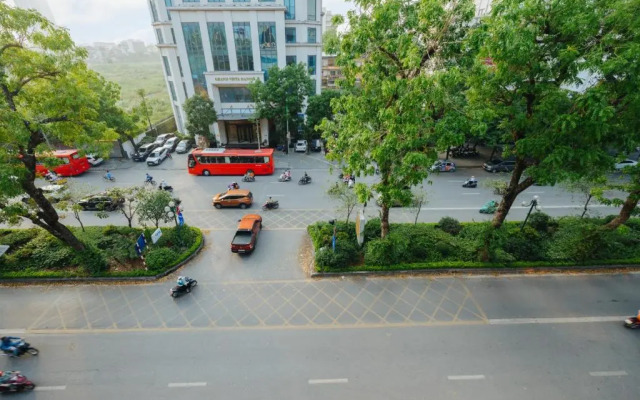 Muse Hanoi Serenity Suites