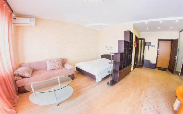 Огни Саратова на улице имени Т.Г. Шевченко