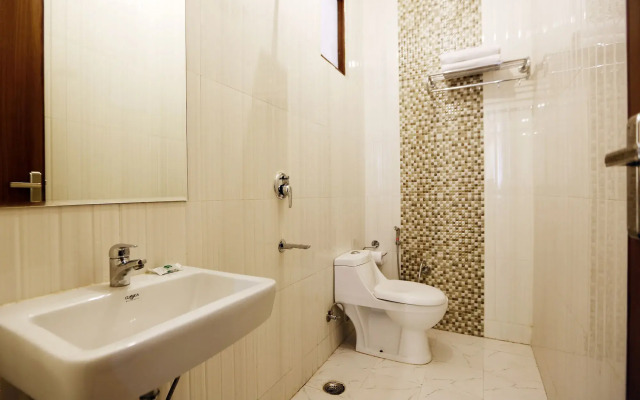 Airport Hotel Chanakya