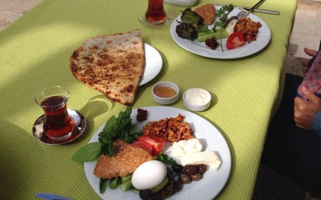 Turkmen Konagi