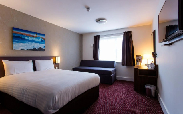 Sessile Oak, Llanelli by Marston's Inns