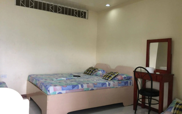 Casa Rey Francis Pension House