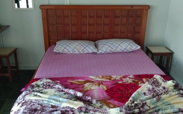 Suíte com Cozinha independente em Apartamento