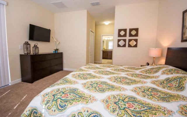 Alana's Champions Gate Townhome