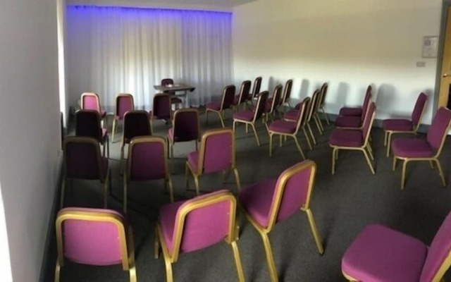 The Melbreak Hotel
