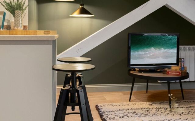 Luxe Courtyard Apt - Exeter City Centre