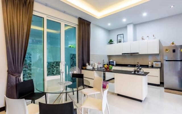 Home2Home Pool Villa