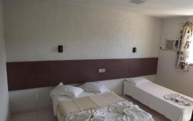 Hotel Amendoeiras Praia