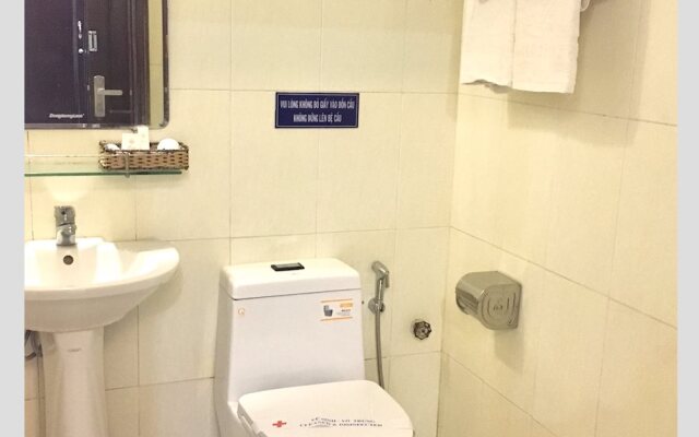 Y Linh Hotel