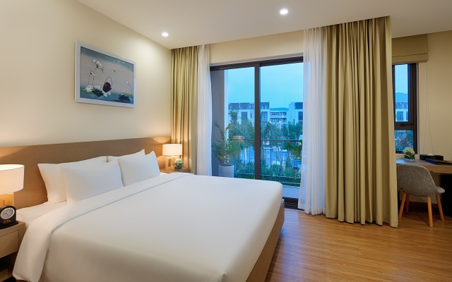 Royal Lotus Ha Long Resort and Villas