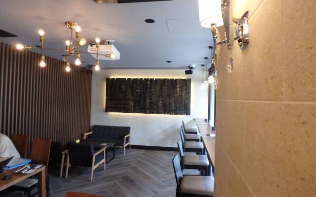 buransiera naha akebono puremisuto 1004