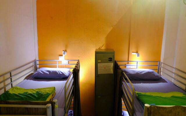 Fernloft Chinatown - Hostel