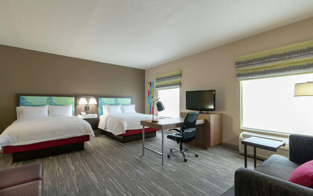 Отель Hampton Inn & Suites Lake City