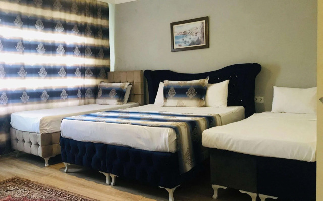 La Mer Boutique Hotel