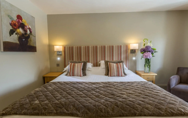 Longlands Inn and Restaurant