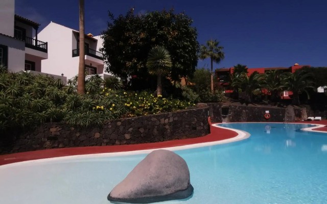 Apartamentos Oasis San Antonio