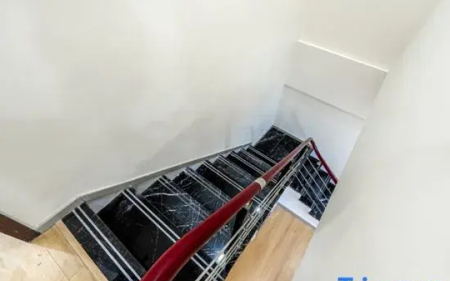 Xingpan River View Apartment (Jiefangbei Pedestrian Street)
