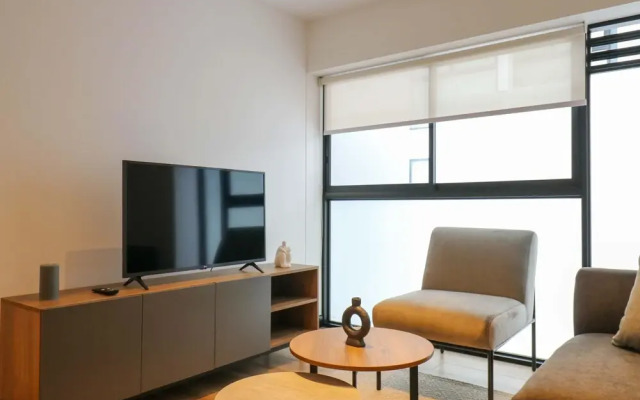 w Fabulous 2BR w Impressive Deco in San Isidro