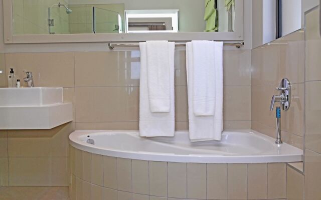 Brenton Haven Beachfront Resort