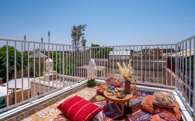 Riad Yalla Habibi