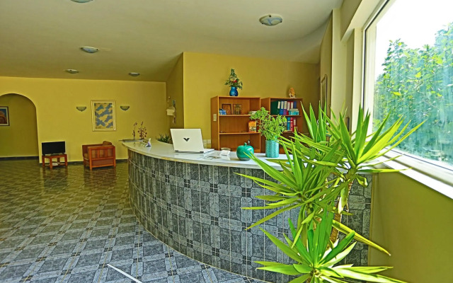 Amfitriti Hotel