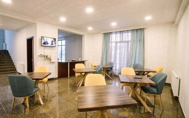 Residence Hill Sopra