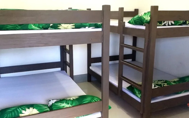 Ysraela Lodging House - Burgos - Hostel
