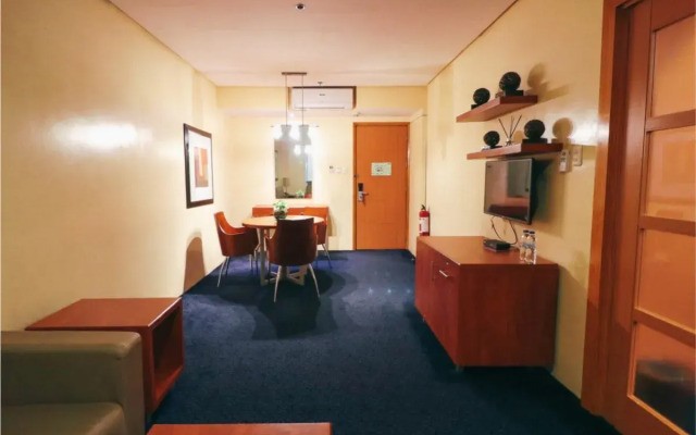 Greenhills Elan Hotel