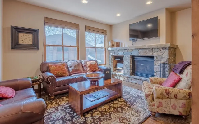 Skiview 1B - 3 Br Condo