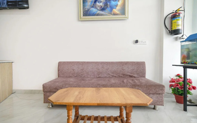 Fabhotel Chirag Inn