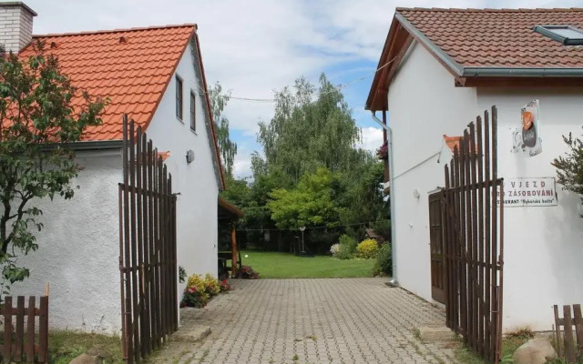 Rybářská bašta Vikletice