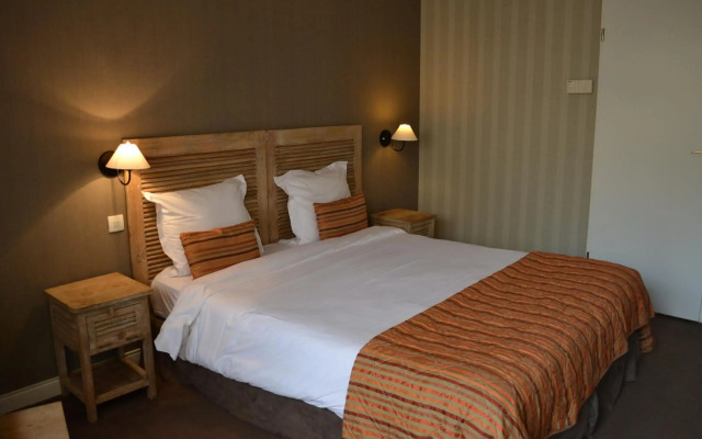 Hotel Almoria
