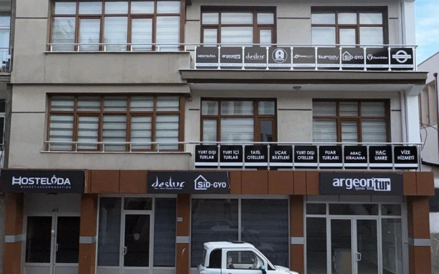 HOSTELIDA